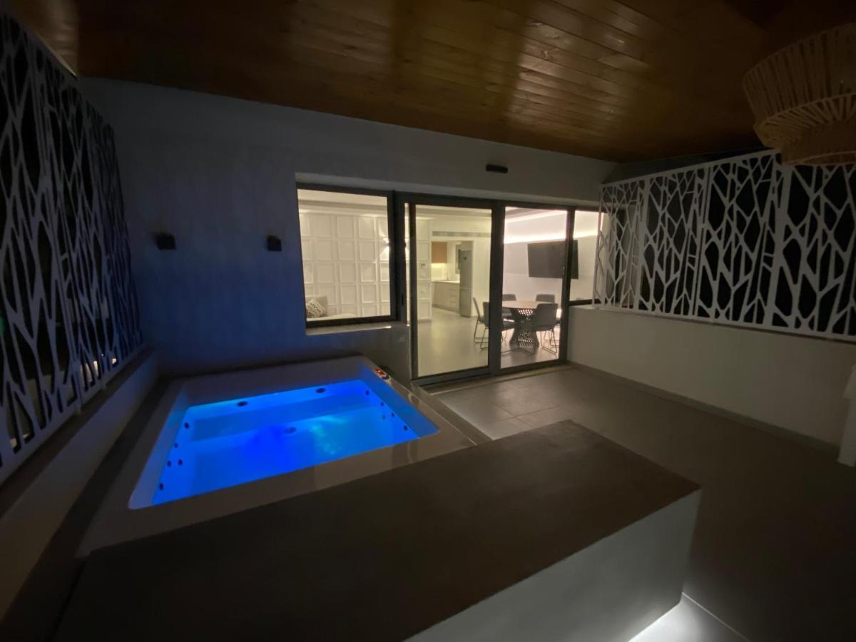 Alexandrina Suite Nea Skioni Luaran gambar
